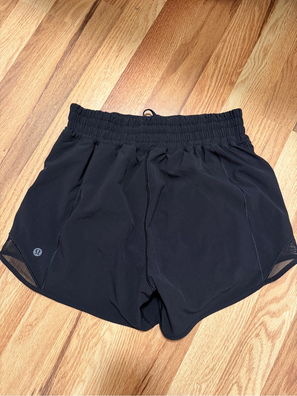lululemon athletica - Hotty Hot High rise 4” size 4